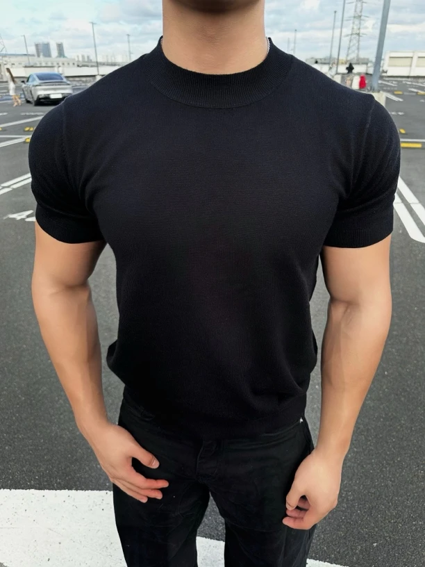 ONE LAST TIME早秋款老钱风正肩小圆领针织短袖纯色打底显大修身