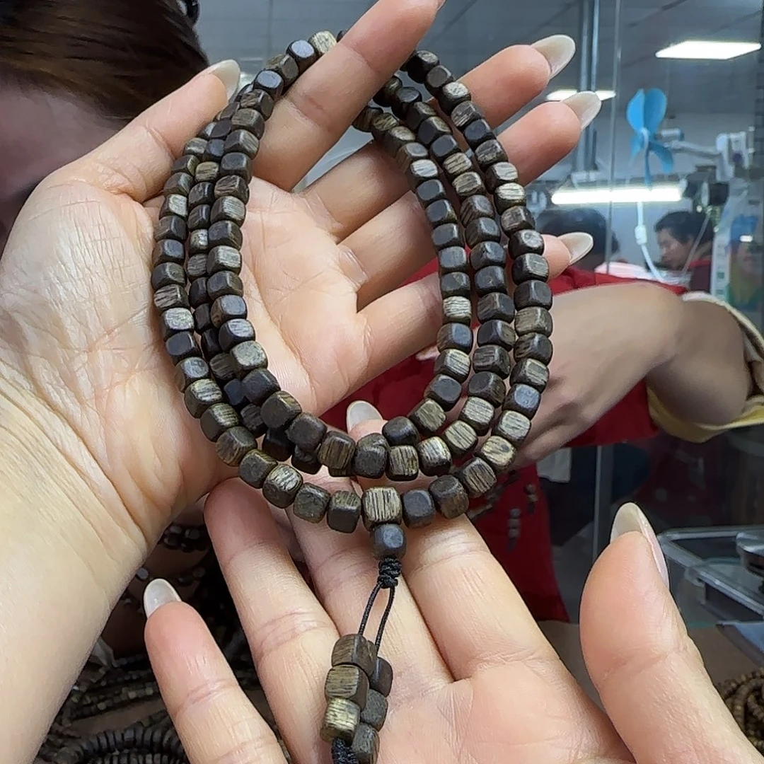 沉香手串多样性发货1条乌身圆叶999614.5