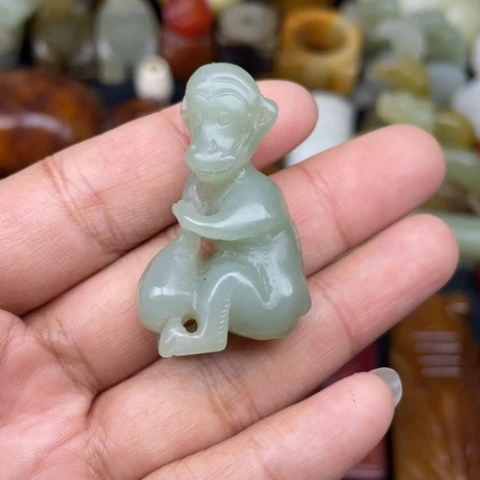 和田玉未镶嵌颈饰65