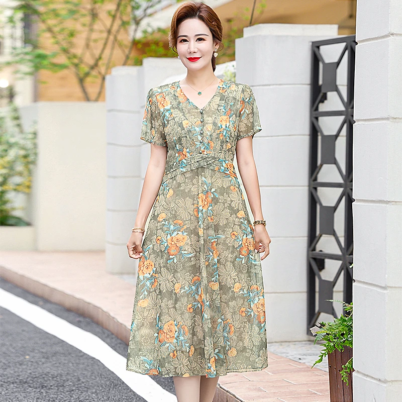 气质妈妈夏装连衣裙新款中年女洋气高贵40岁50中老年夏季短袖裙子