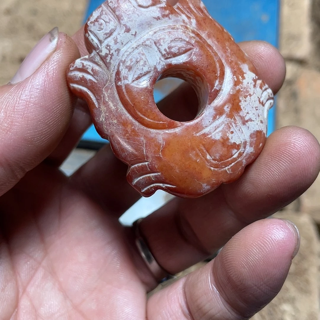 和田玉（糖玉）未镶嵌颈饰