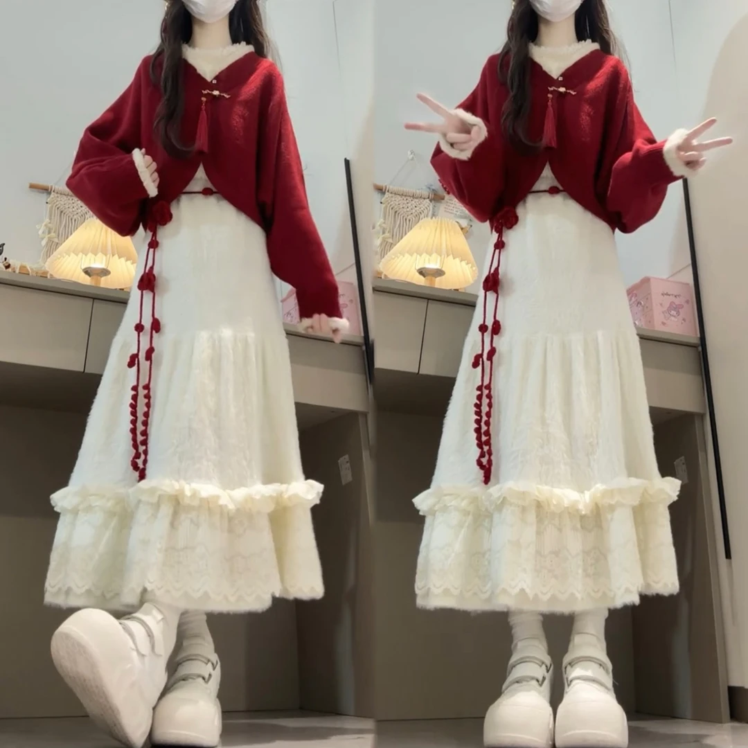 秋冬穿搭一整套女2025韩系打底衫红色短款毛衣外套半身裙三件套女