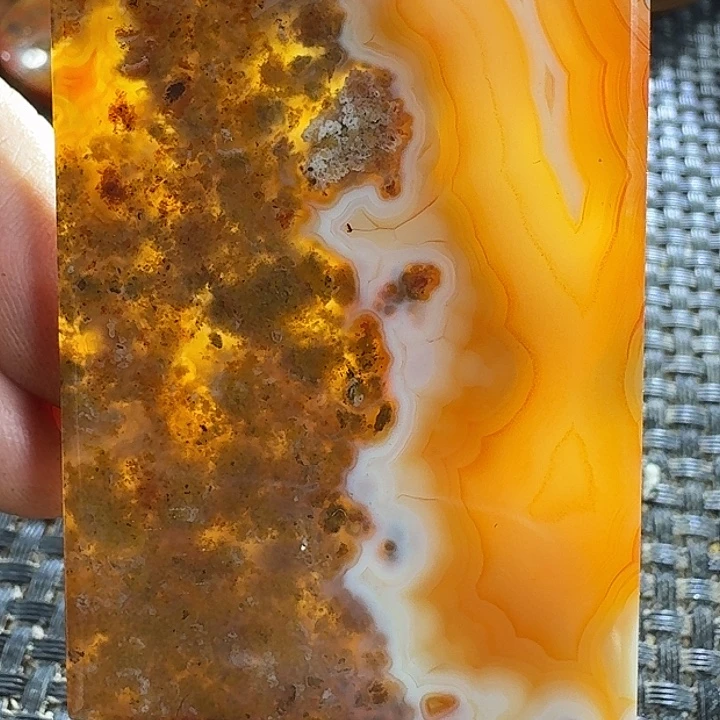 用***6玛瑙/玉髓未镶嵌颈饰