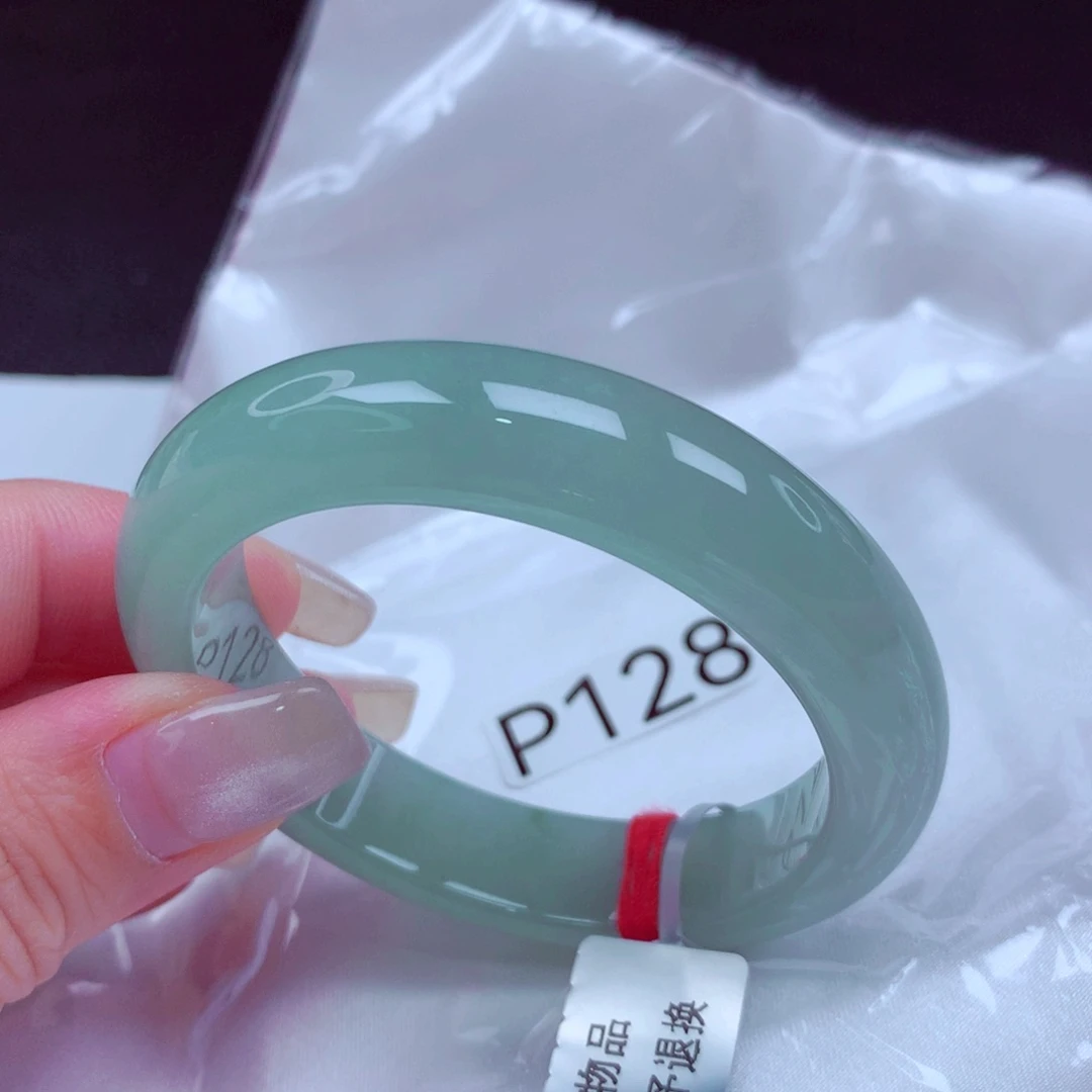 翡翠手镯未镶嵌手镯88