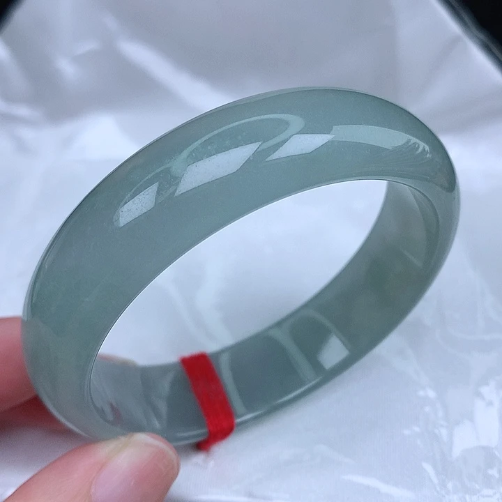 未镶嵌手镯翡翠天然