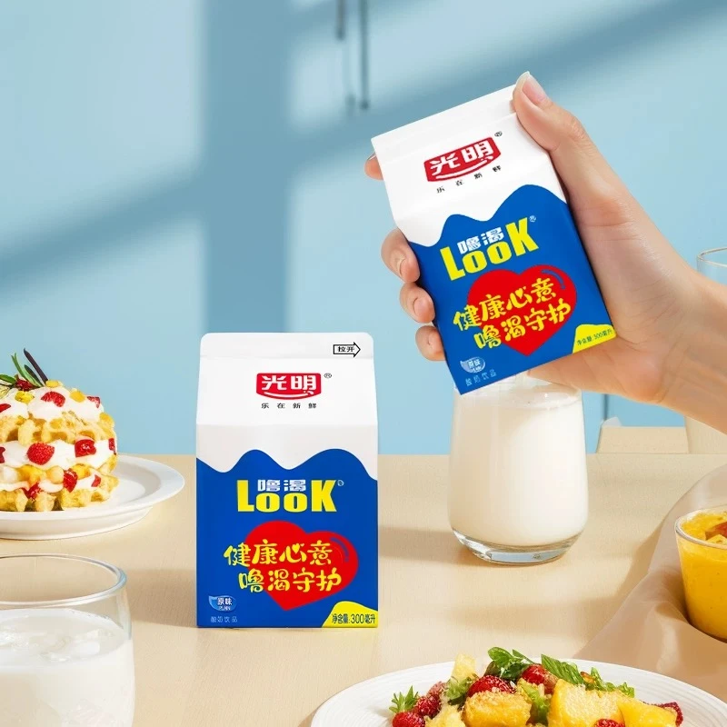 光明乐在新鲜光明LOOK原味酸奶300ml*12盒 好酸奶早餐奶F