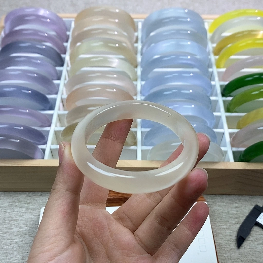 石英质玉未镶嵌手镯52.5-02