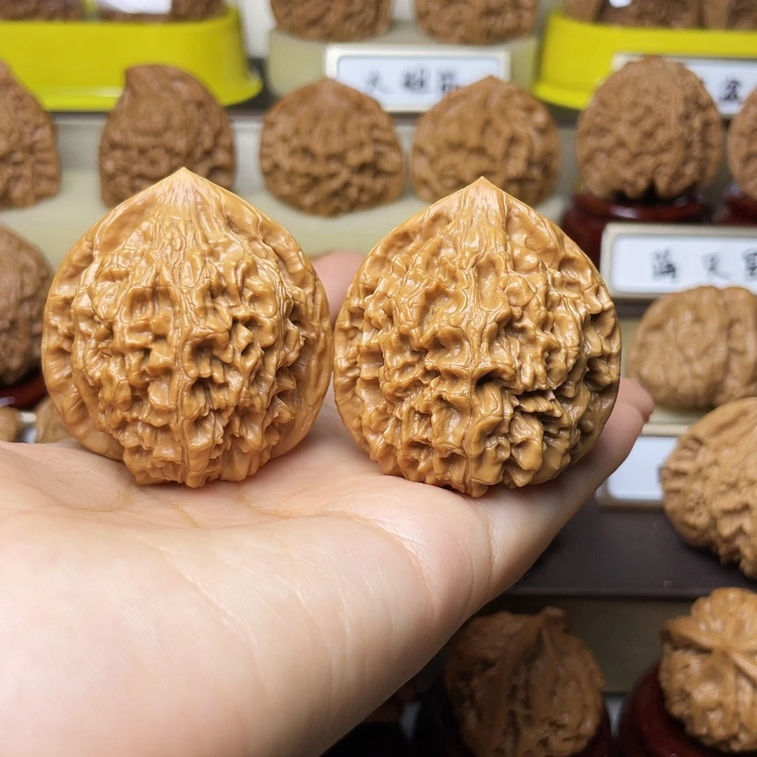 把件文玩核桃(****蛋官帽43左右