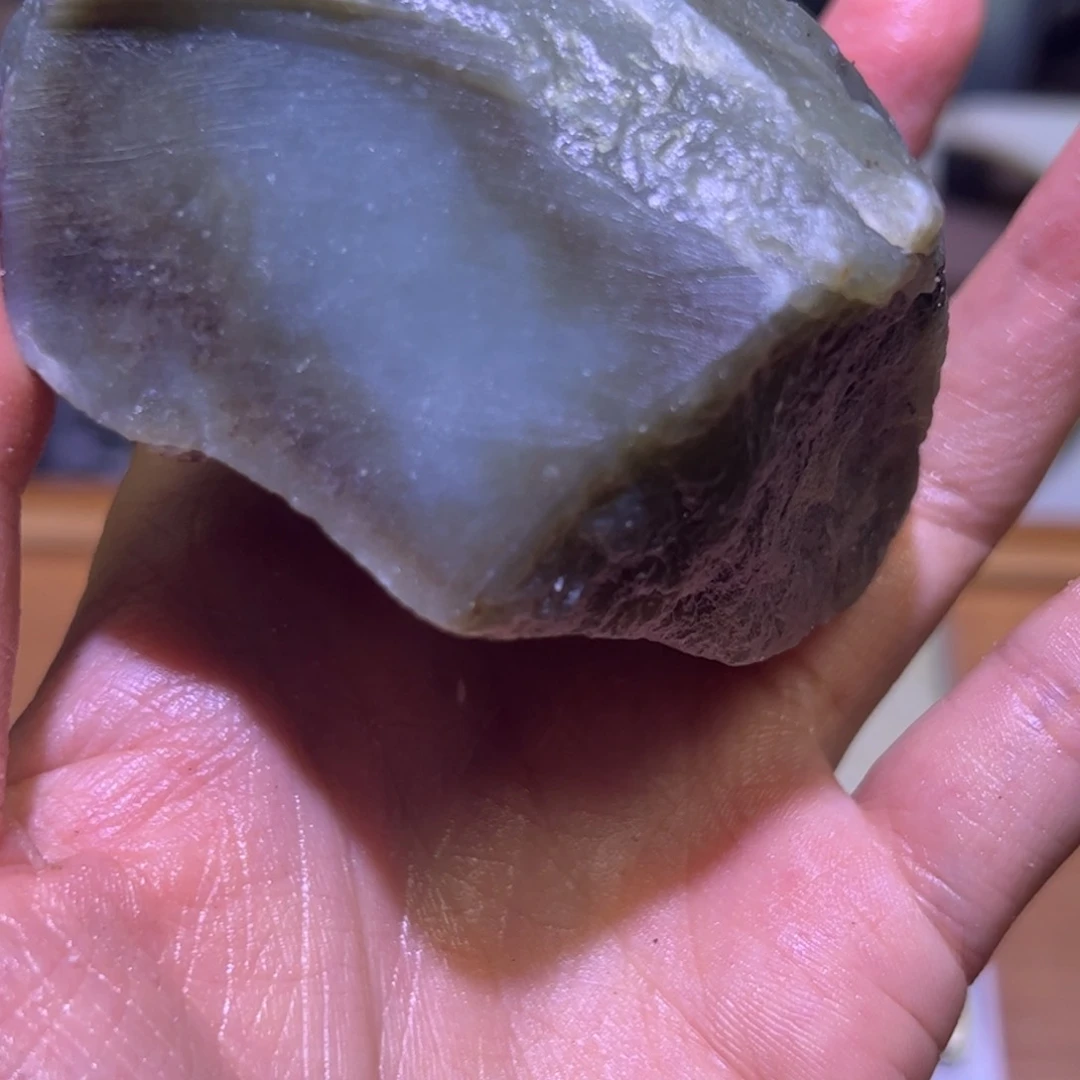 和田玉未镶嵌珠宝半成品