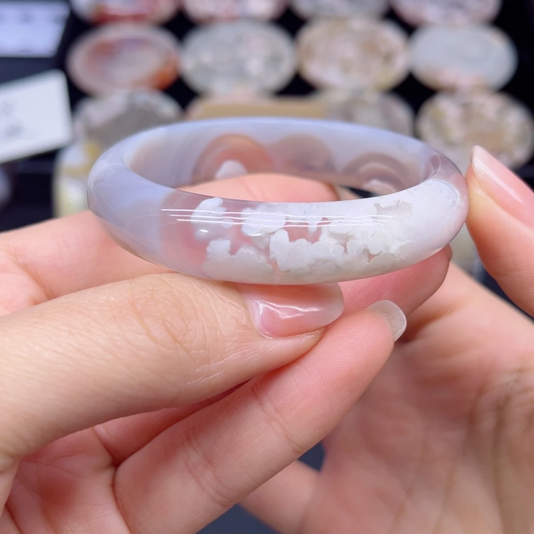 玛瑙/玉髓未镶嵌手镯55