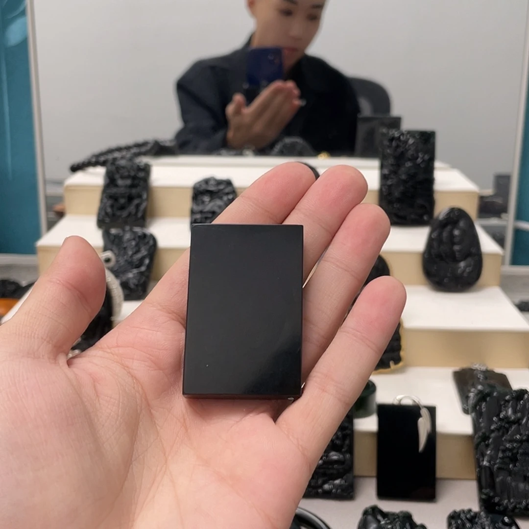 九***玖蛇纹石玉未镶嵌吊坠