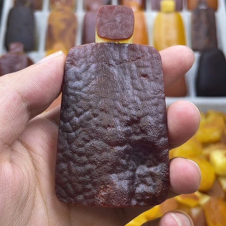 定制蜜蜡未镶嵌牌子