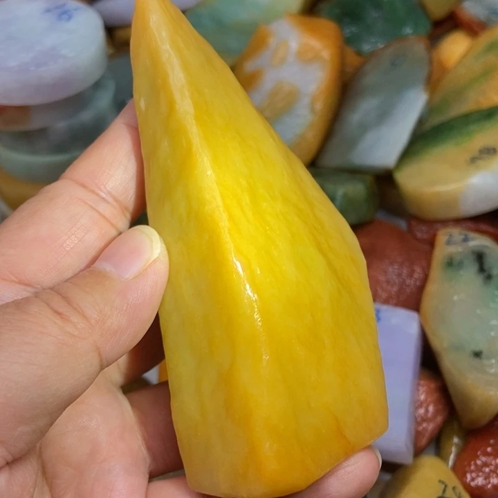 翡翠未镶嵌挂件缅甸翡翠