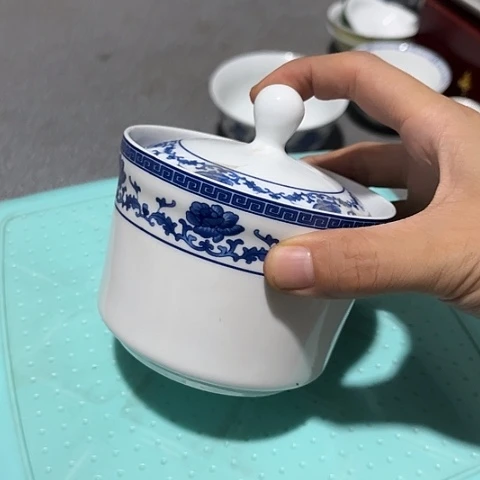 陶瓷炖盅一个陶瓷陶瓷