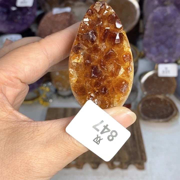 未镶嵌水晶大型摆件（非配饰）