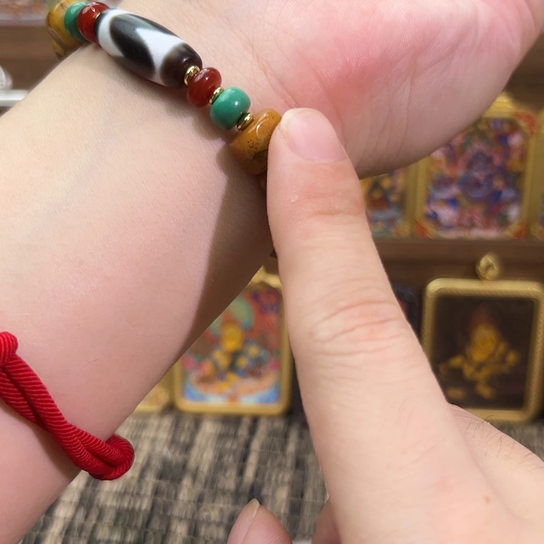 铜铁合金类牛骨天珠