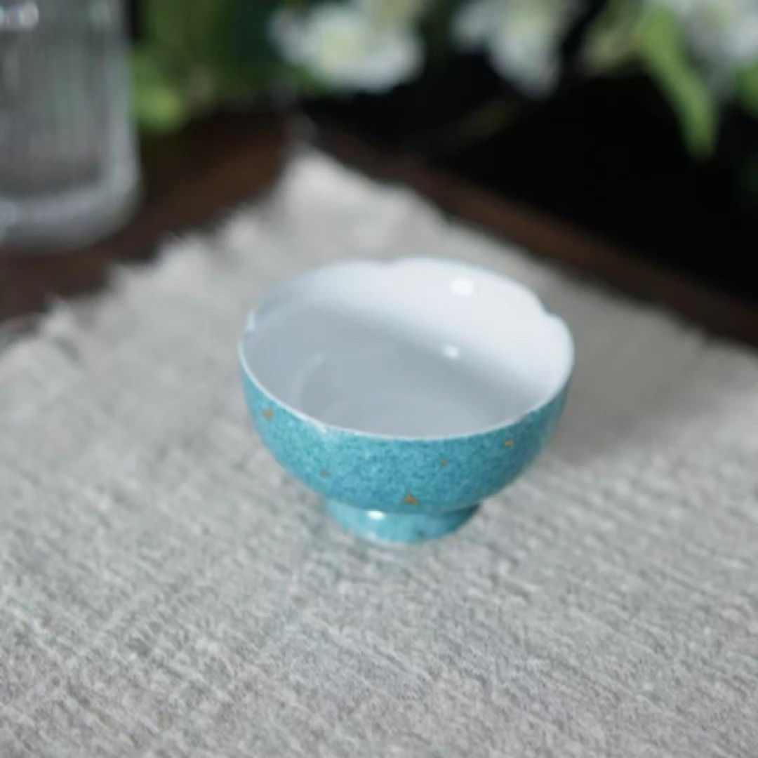 「茶予物」洒蓝 湖蓝点金高足花口主人杯 50cc