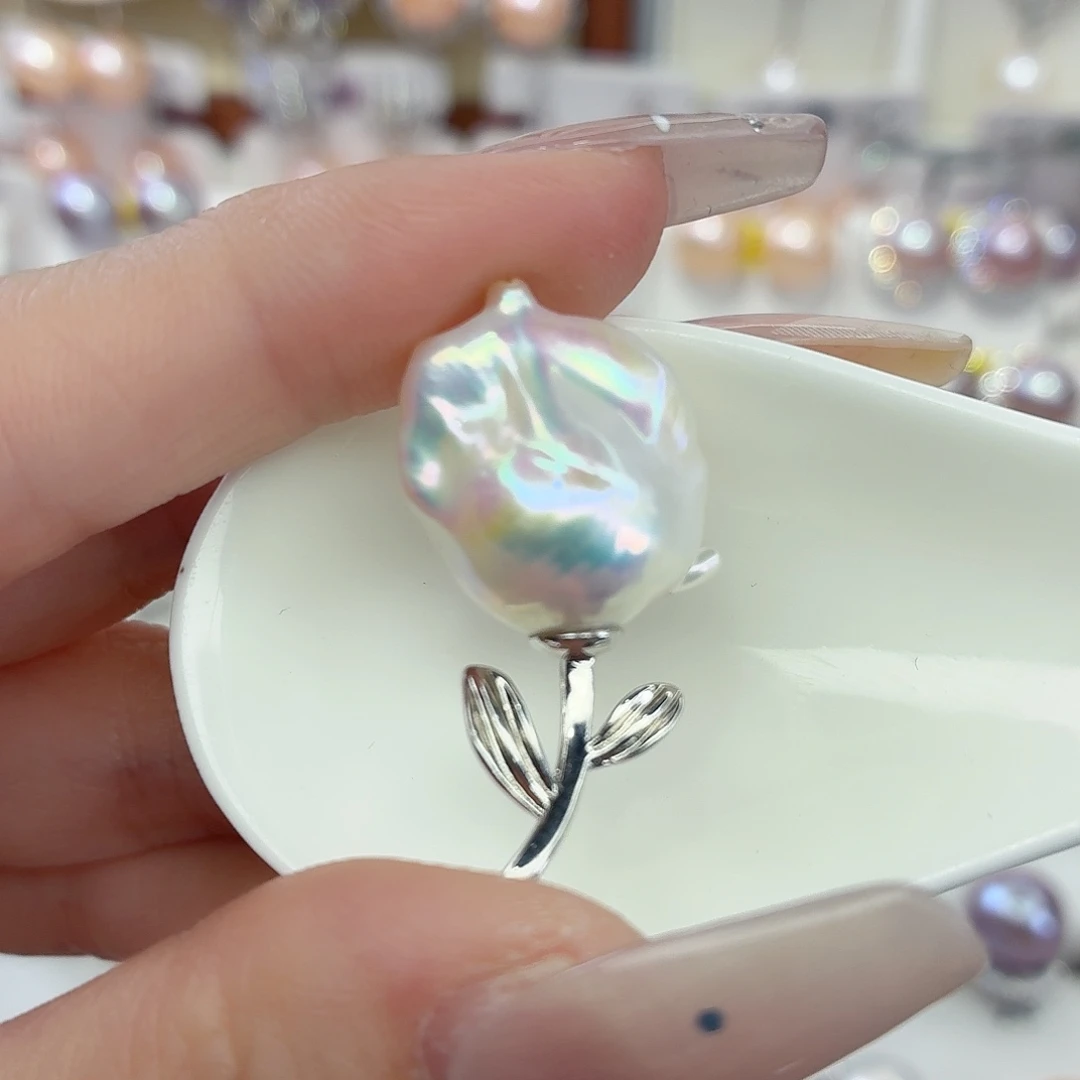 合金淡水珍珠颈饰