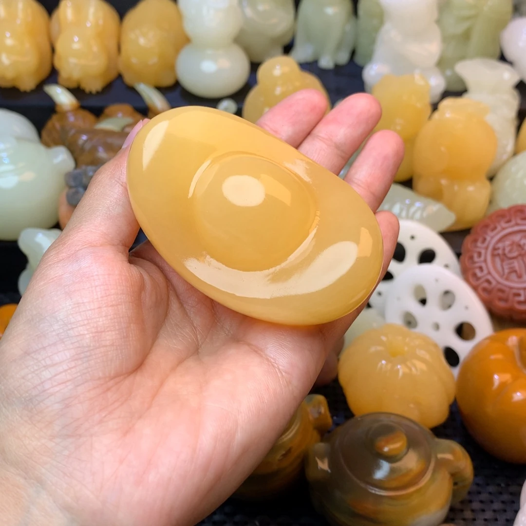 *****五彩石手把件黄色元宝