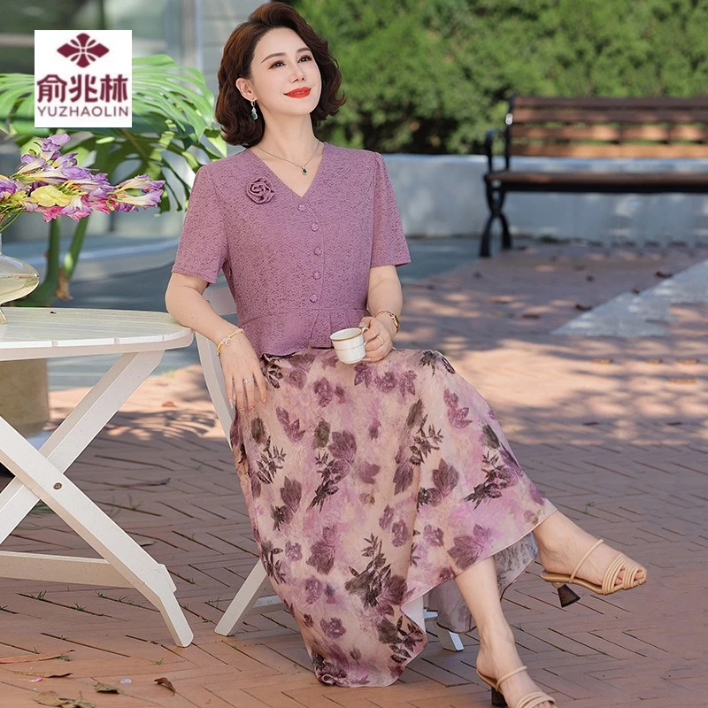 品牌中年妈妈短袖气质连衣裙2025新款中老年女夏装碎花裙子假两件