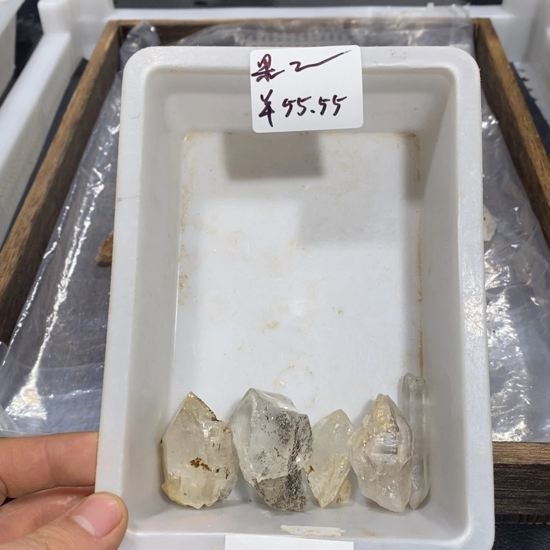 水晶水晶、水晶、水晶未镶嵌果****a