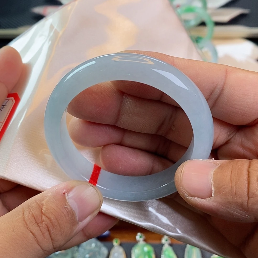 【闪购商品】未镶嵌手镯翡翠