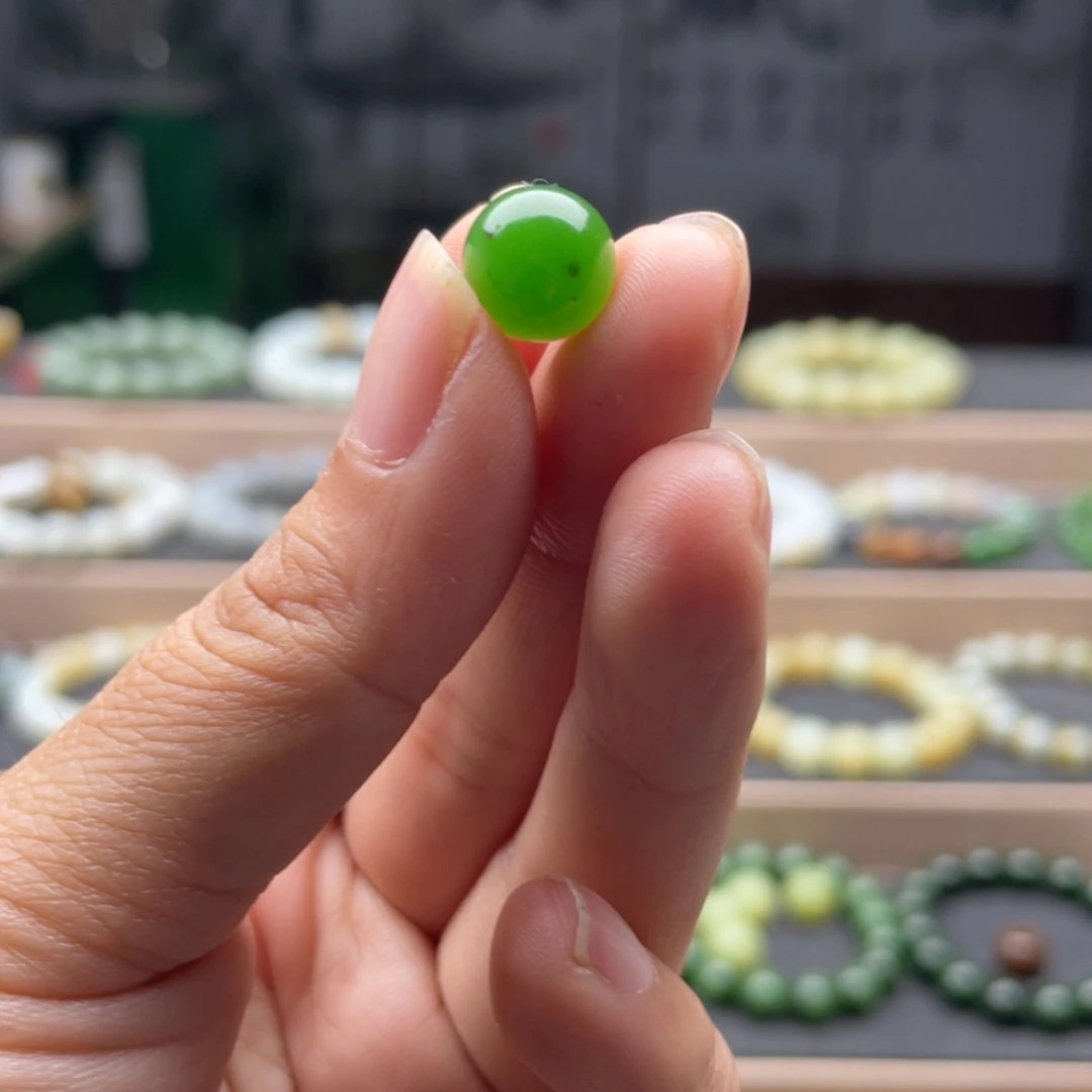 手链未镶嵌和田玉（碧玉）卡10