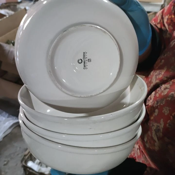 摆件陶瓷盘子碗啥都有