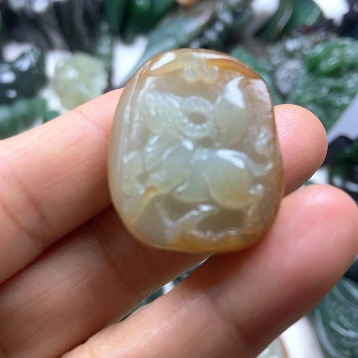 颈饰未镶嵌和田玉