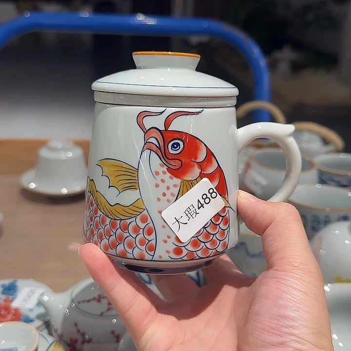 釉下手绘茶具微瑕