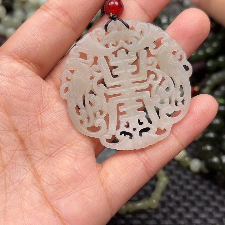 颈饰未镶嵌和田玉