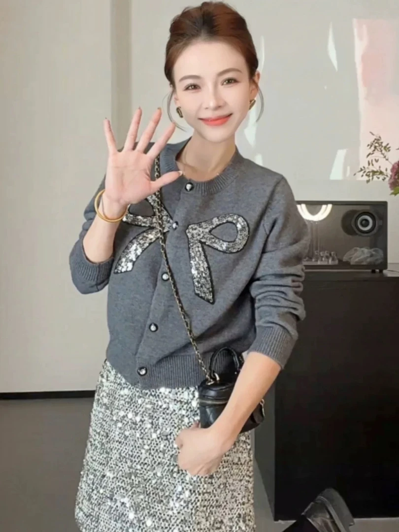 【肉总】法式气质蝴蝶结亮片刺绣针织开衫毛衣