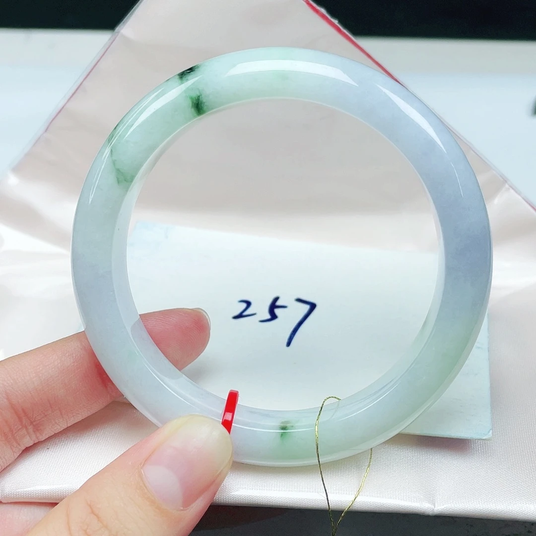 翡翠未镶嵌手镯正圈56.5