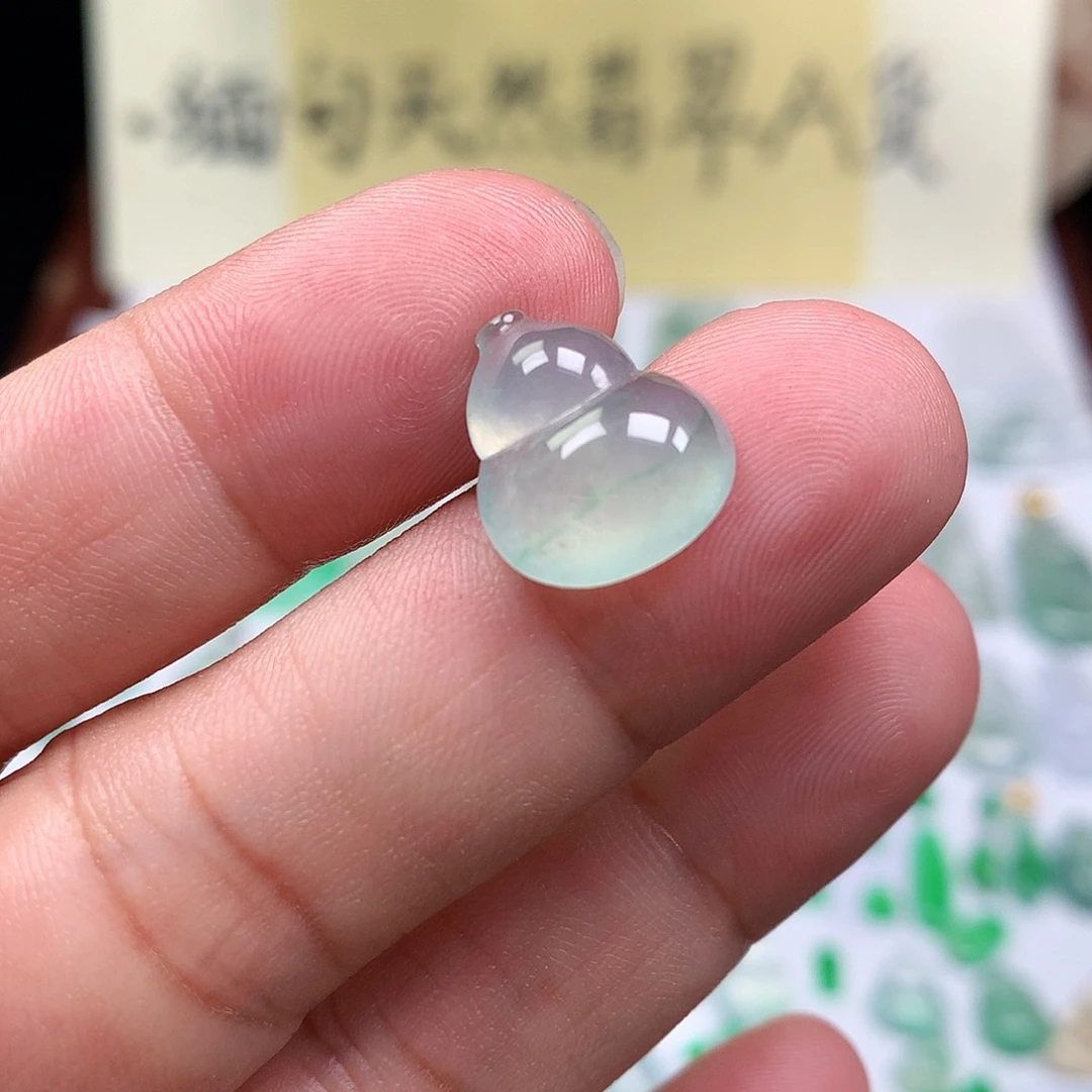 翡翠散珠缅甸天然A货翡翠冰种葫芦