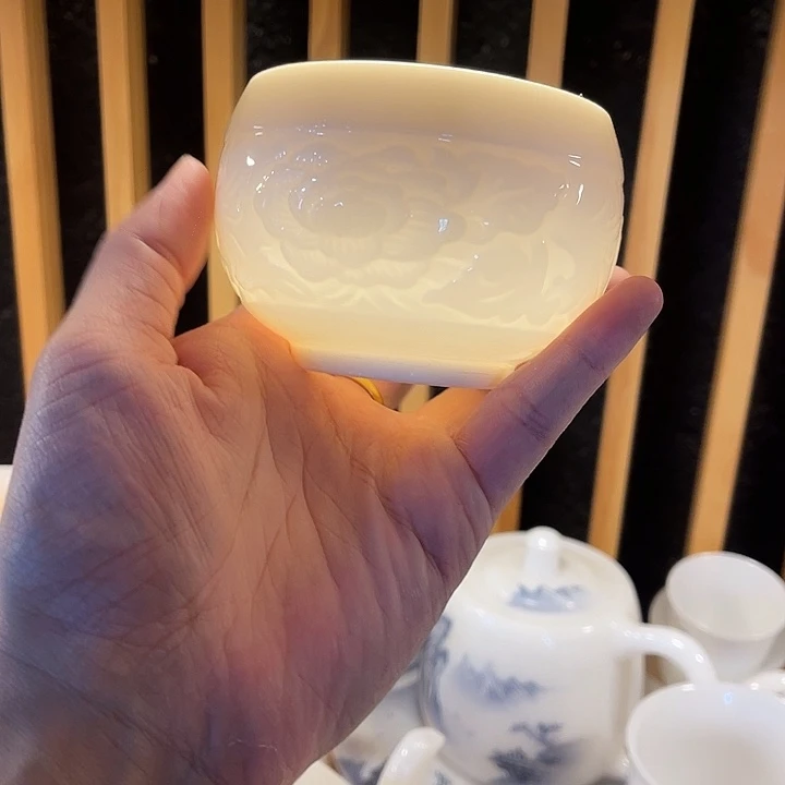 福利待遇多多哦哦哦