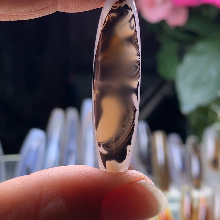 玛瑙/玉髓颈饰未镶嵌11