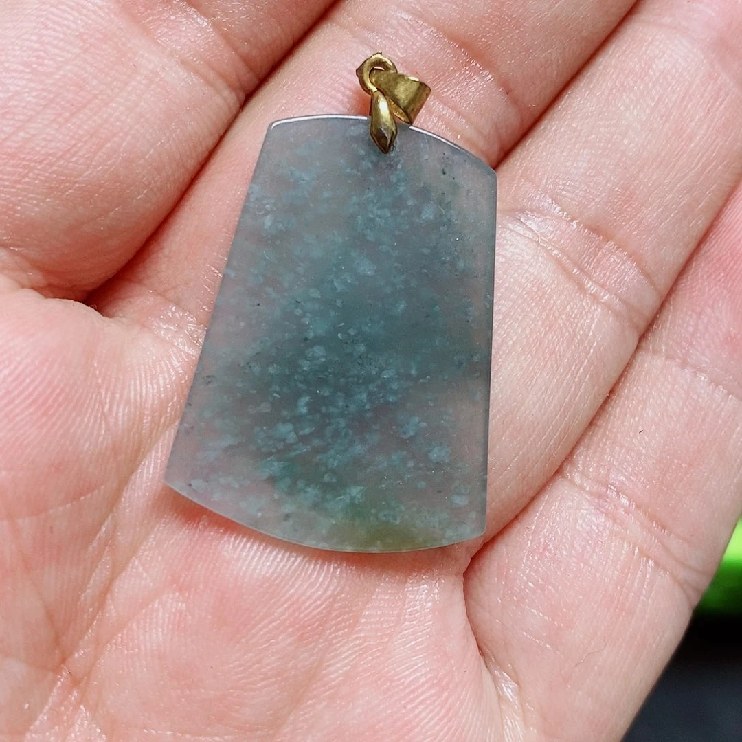 颈饰未镶嵌翡翠纯天然