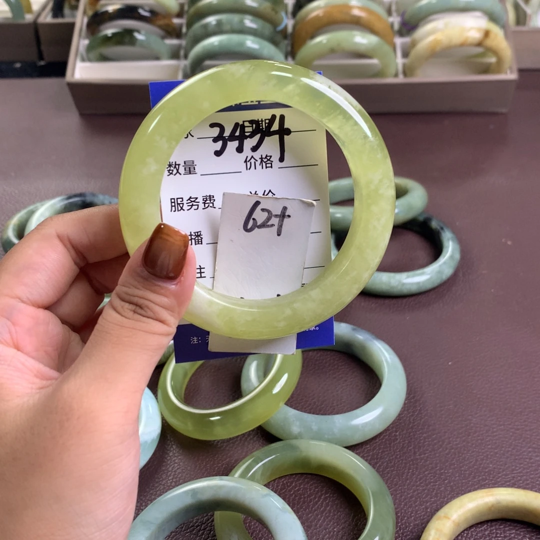 未镶嵌蛇纹石玉手镯3434