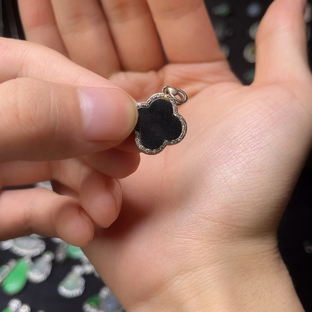 2***d颈饰银S925镶嵌翡翠