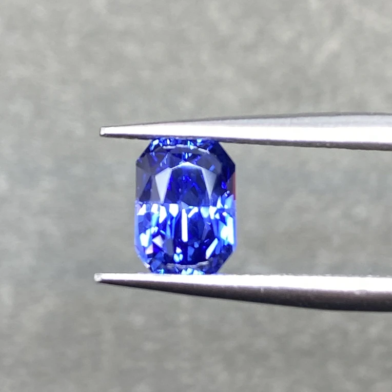 天然vb明亮皇家蓝蓝宝石1.78ct雷迪恩精切全净无瑕火彩璀璨AIGS