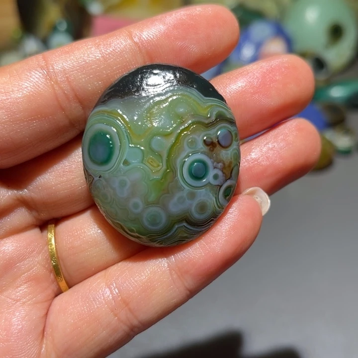 未镶嵌玛瑙/玉髓珠宝奇石