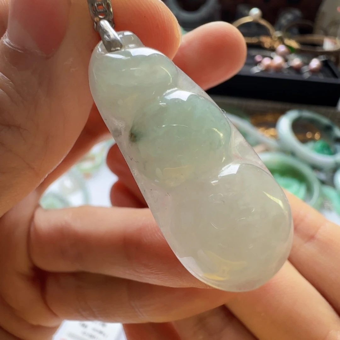 翡翠未镶嵌手镯翡翠99