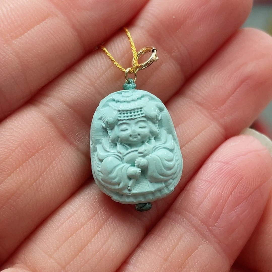 绿松石颈饰未镶嵌