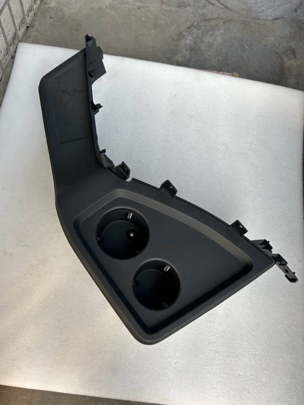 适配东风畅行X7 原厂工作台加装杂物盒水壶茶杯盒零配件