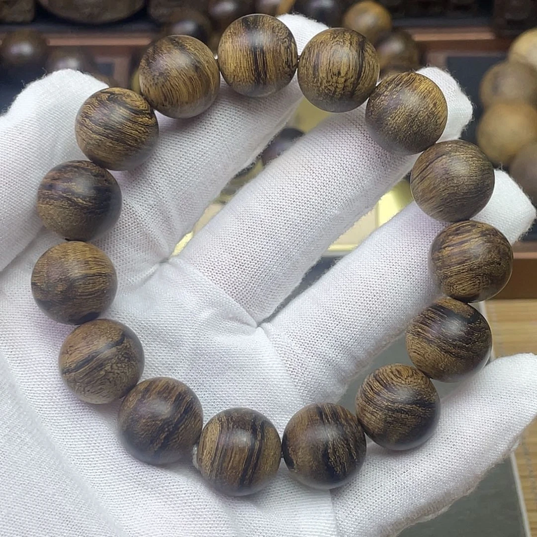 十***年手串沉香越南白奇………………