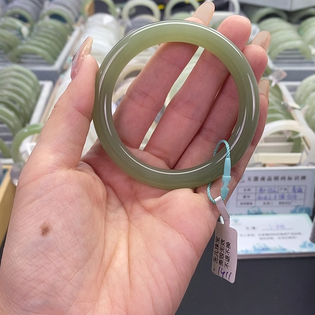 未镶嵌和田玉珠宝奇石57