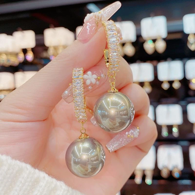 铜合金仿珍珠耳饰 法式复古时尚耳环轻奢高级感珍珠百搭气质耳饰