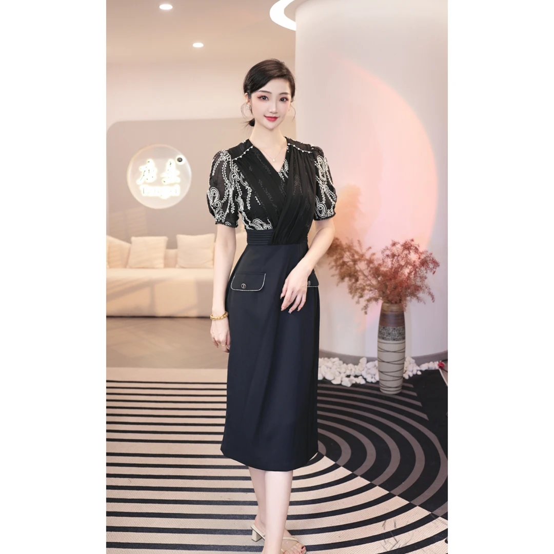 唐熹2025夏季新款【H-X568】精致轻奢设计感小众收腰V领短袖连衣裙