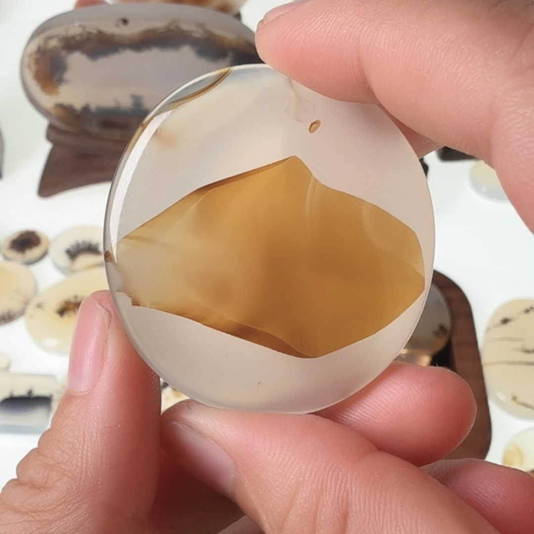 玛瑙/玉髓未镶嵌珠宝半成品