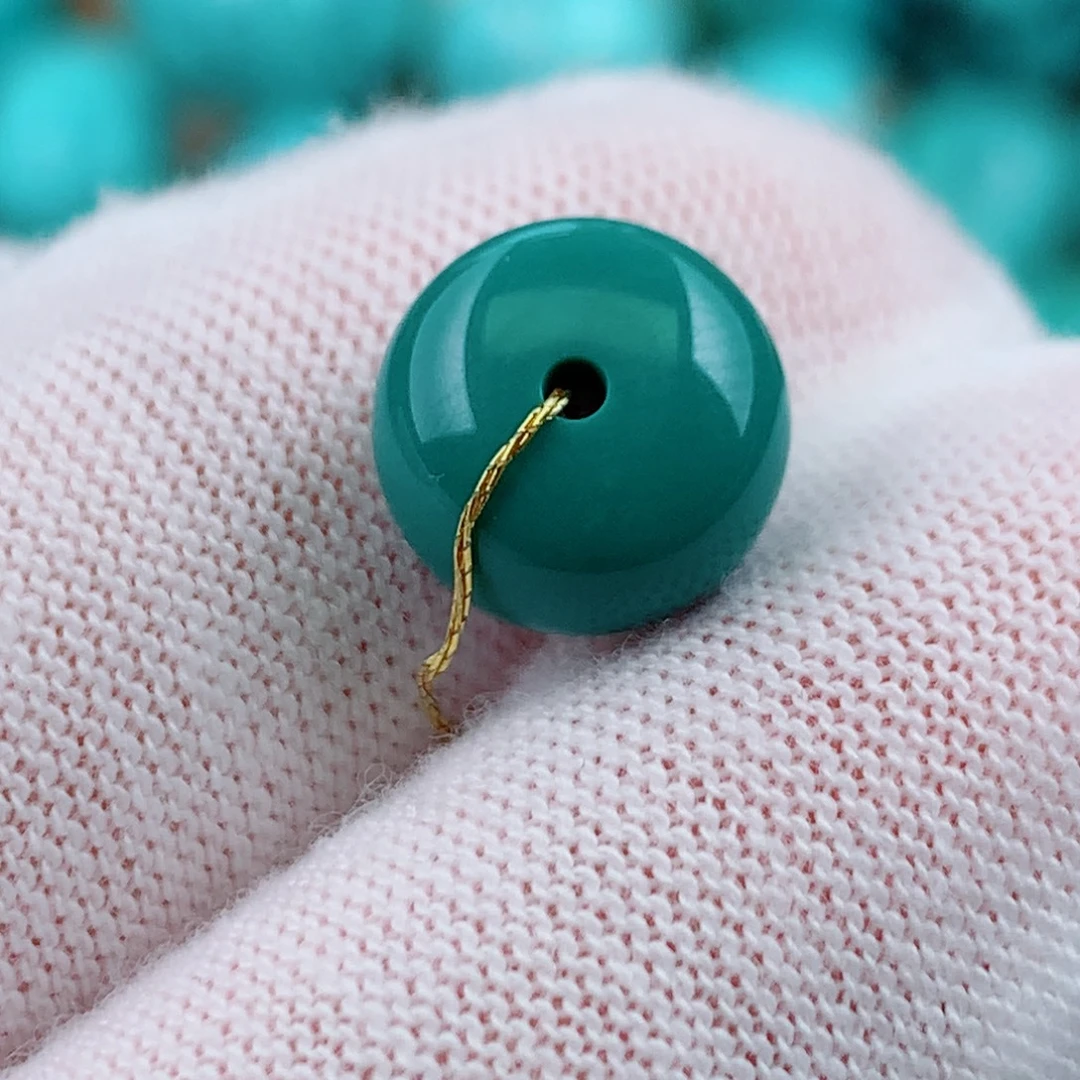 绿松石未镶嵌珠宝奇石10.6mm